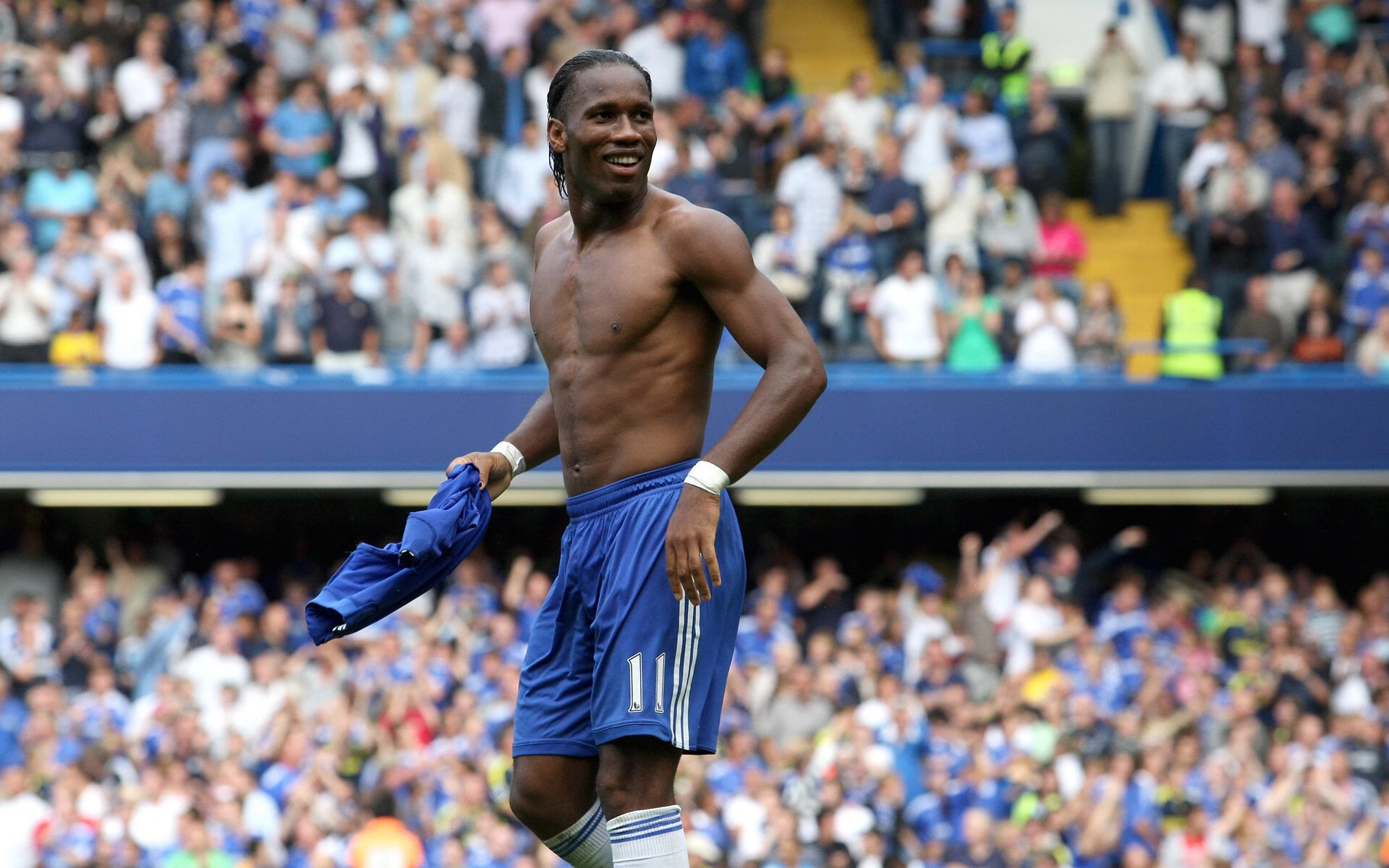 帕特森引领袋鼠队打破僵局，成为比赛中的战略关键，帕特森拳击